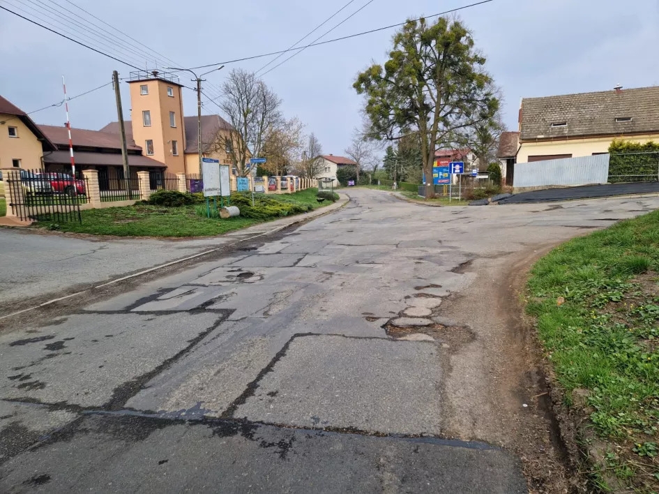 Powiat Cieszyński i Gmina Goleszów kontynuują remont ul. Głównej w Kisielowie