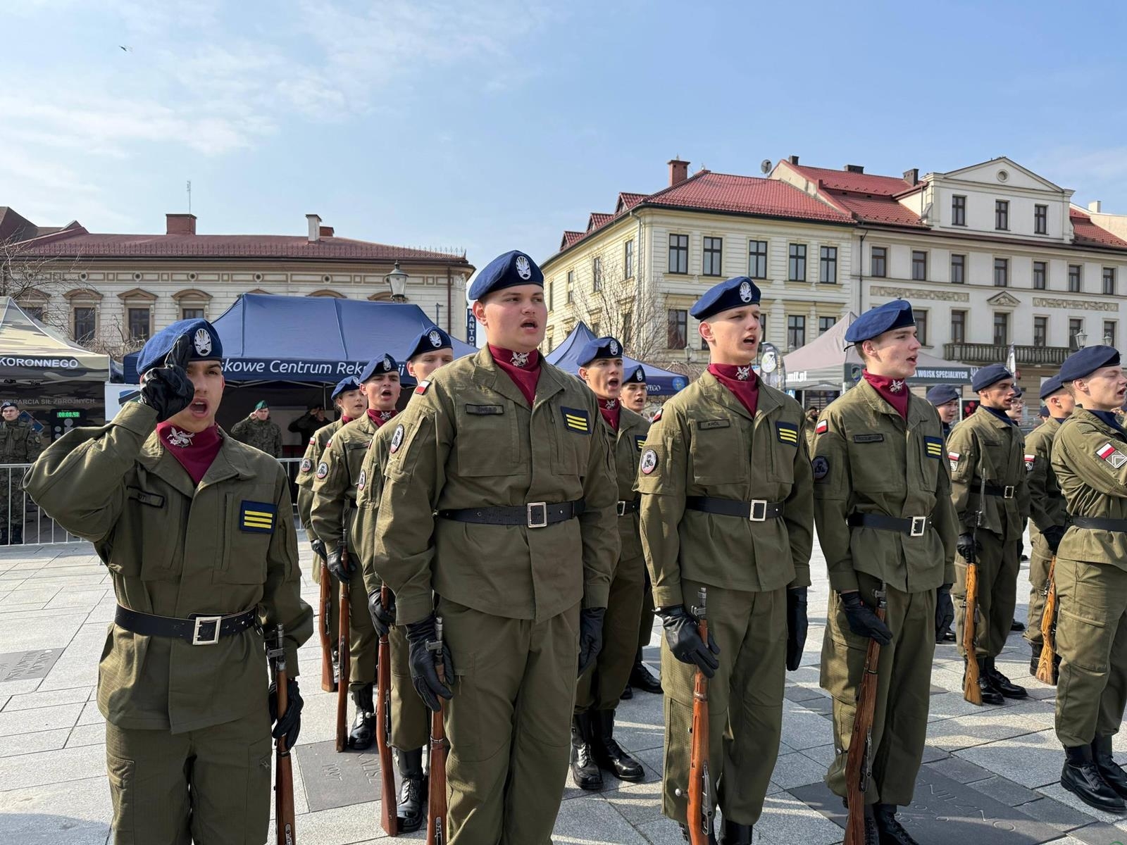 Przegląd Musztry Klas Wojskowych w Wadowicach | WIDEO, ZDJĘCIA