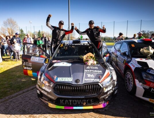 Jarek i Marcin Szejowie na podium 54. Rajdu Świdnickiego