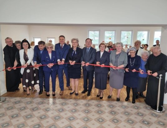 Otworzyli Dom Seniora w Wyźrale