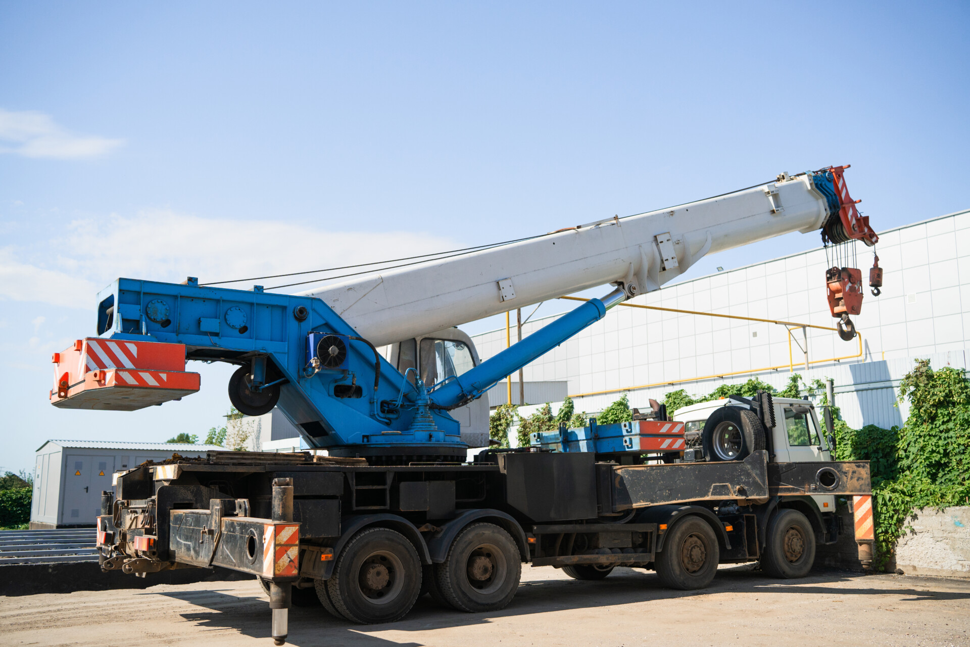Przenoszenie maszyn krok po kroku — bezpieczna relokacja na Śląsku