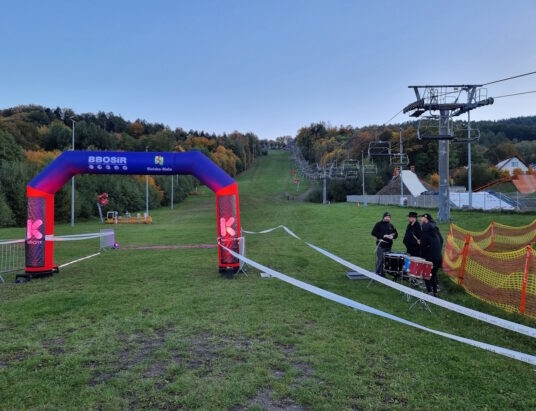 Na Dębowcu? Na lotnisku? Kultowa wakacyjna trasa koncertowa wystartuje w Bielsku-Białej