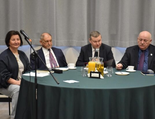 O jakich sprawach i problemach mówili samorządowcy w Jeleśni? ZDJĘCIA