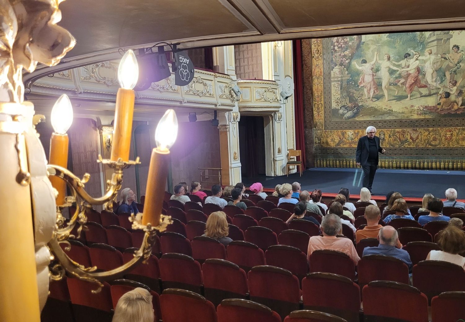 Rusza 18. sezon wycieczek historycznych. Na początek – o teatrze