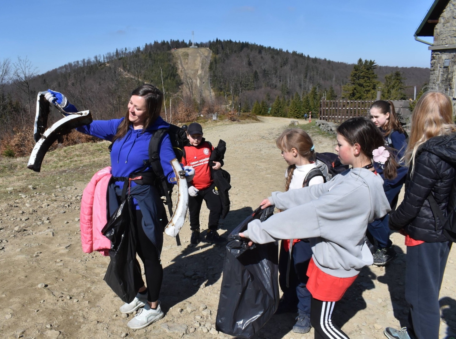 Znaleźli choćby bojler. Wielkie sprzątanie Klimczoka | ZDJĘCIA
