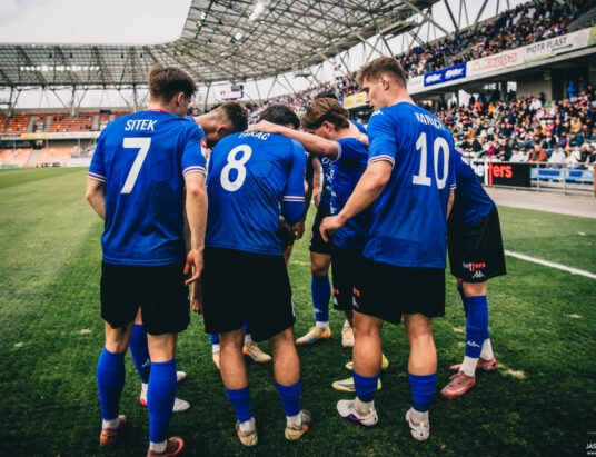 Faworyci nie zawiedli. Pewna wygrana Podbeskidzia