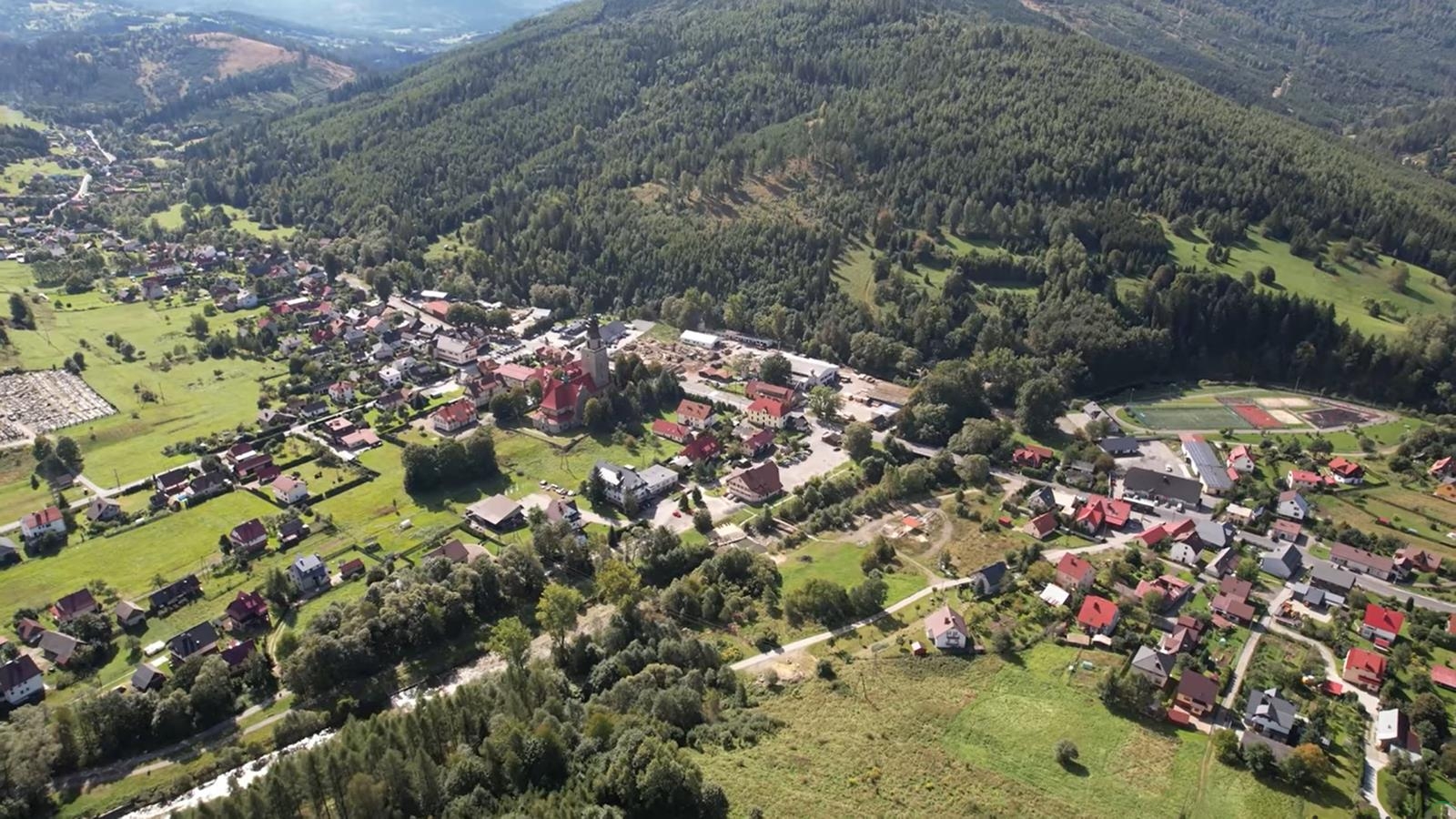 Ochrona przyrody a interesy gminy. Protesty w gminie Ujsoły