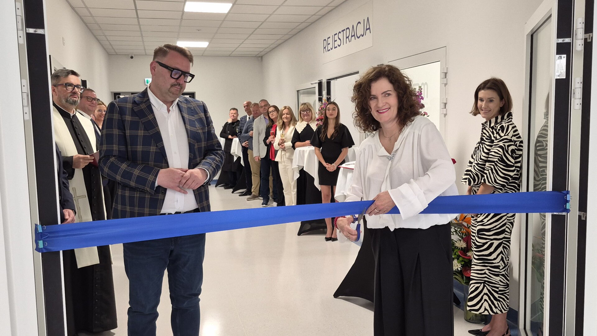 W dawnych halach produkcyjnych powstały nowoczesne poradnie | WIDEO