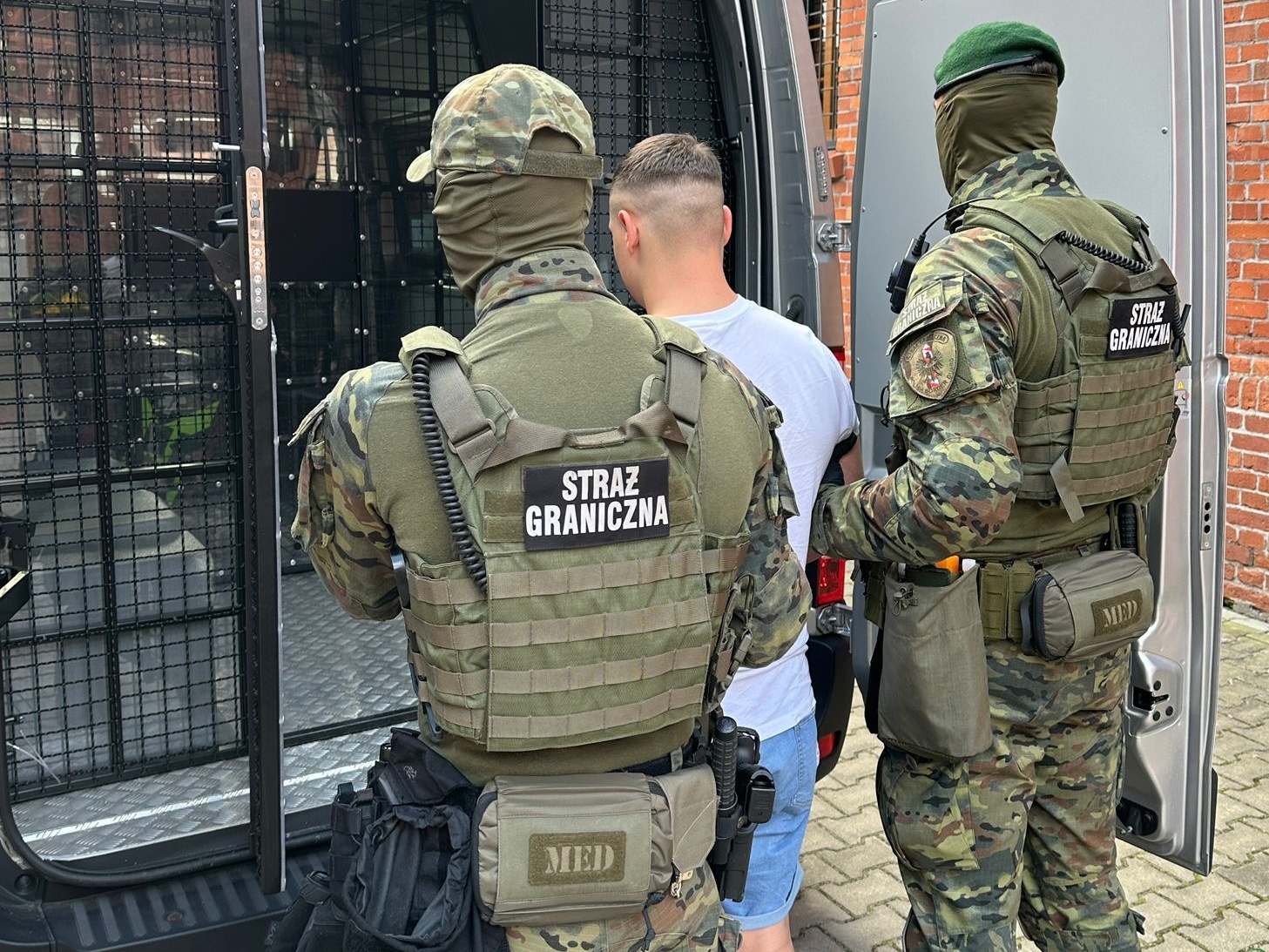 Złamali prawo i stracili prawo pobytu. Deportacja Ukraińca i Gruzina