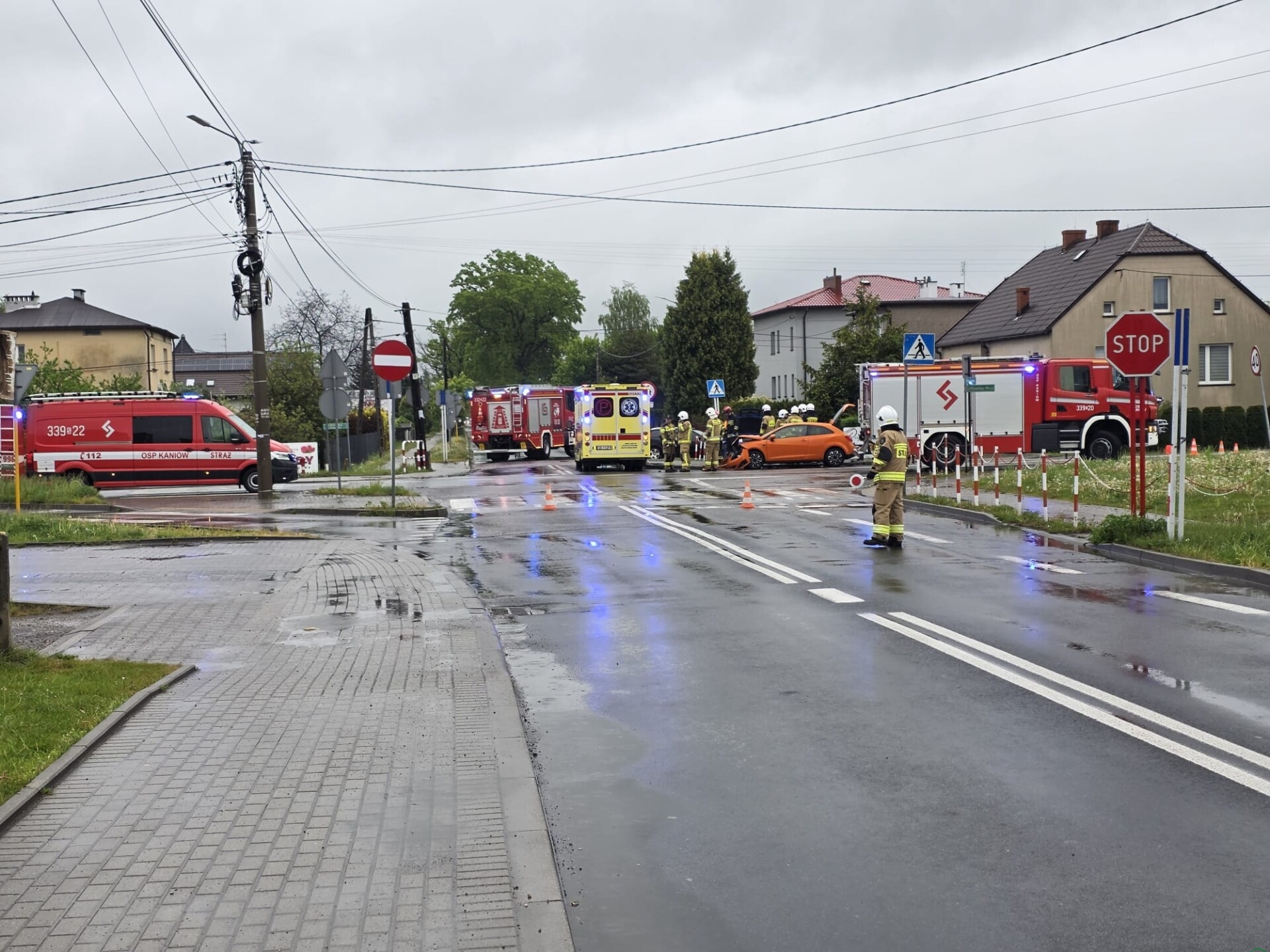 Groźne zderzenie w Kaniowie. Jedna osoba przewieziona do szpitala