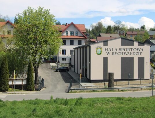 Otwarcie hali sportowej w Rychwałdzie – ZDJĘCIA
