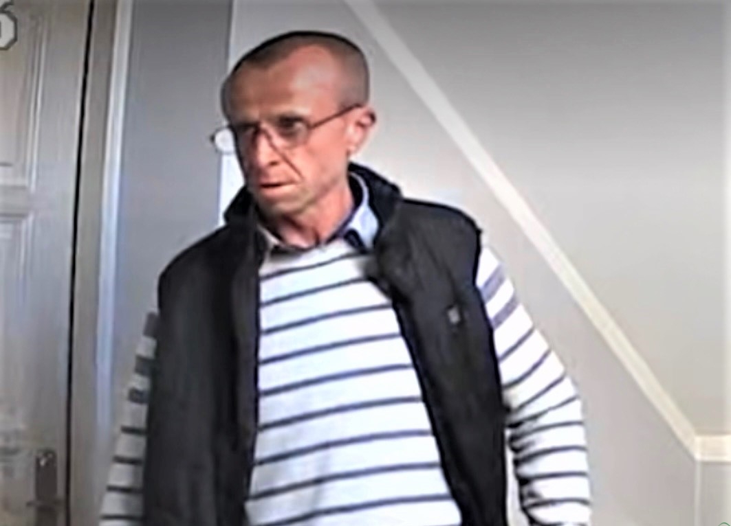 Rozpoznajesz tego mężczyznę? Powiadom policję