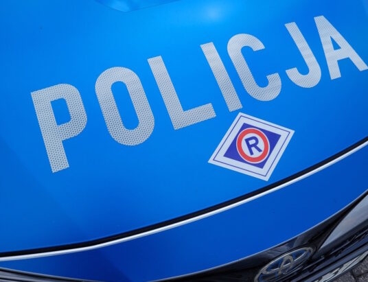 Rowerzysta ze złamaną nogą. Nie ustąpiła mu pierwszeństwa