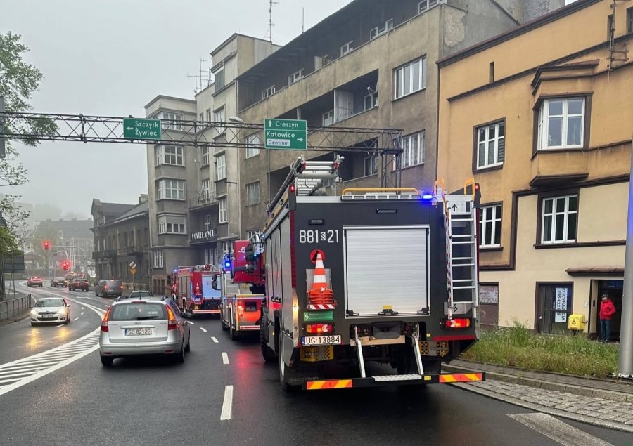 Zadymienie w kamienicy w centrum miasta. Tym razem skończyło się na strachu