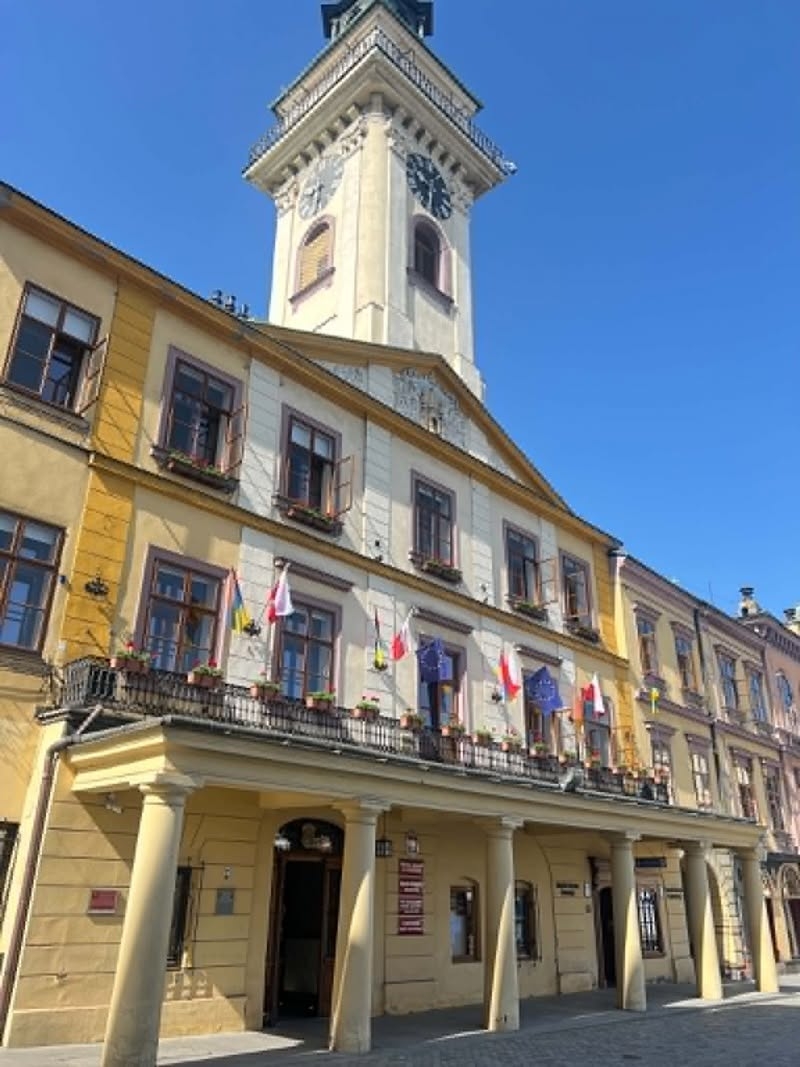Rządowe fundusze pomogą cieszyńskim seniorom. Miasto pozyskało ponad 60 tys. zł