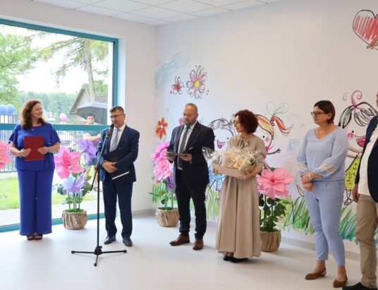 Rodzice czekali na tę inwestycję. W Chybiu otwarto nowoczesny żłobek