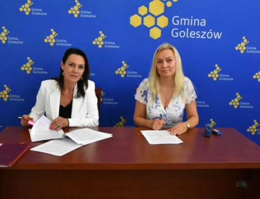 Umowa na zakup wyposażania Oddziału Szkolno-Przedszkolnego w Bażanowicach podpisana