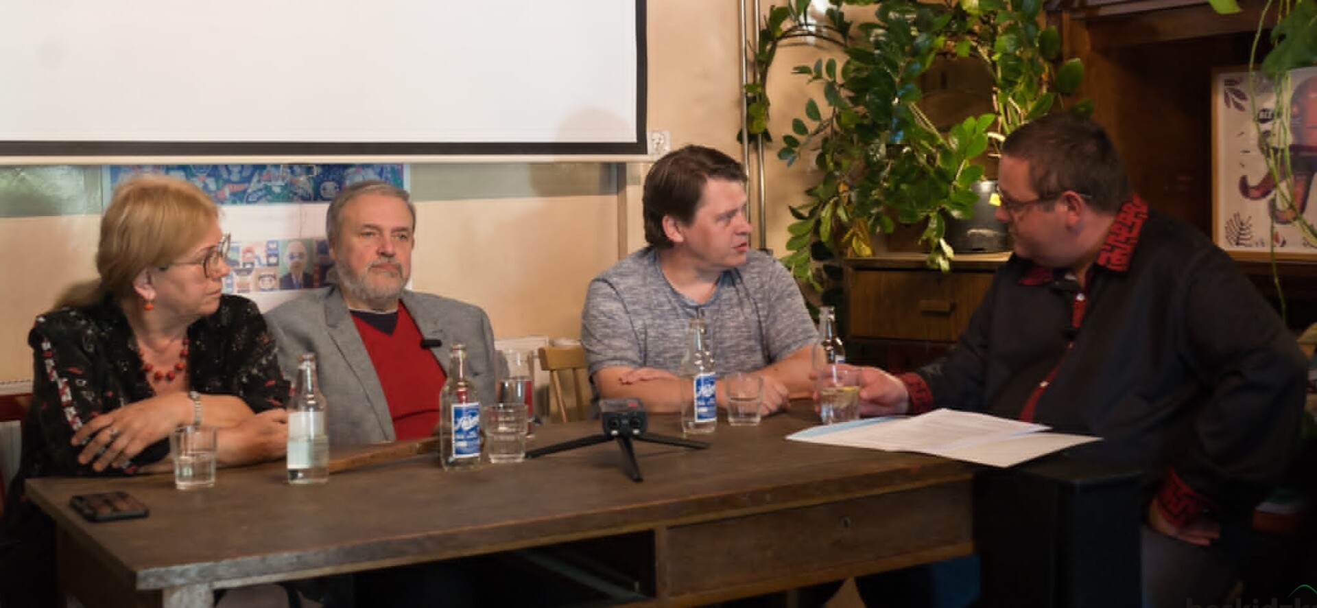 MASONI: Tajne rytuały i władza nad światem. Co naprawdę dzieje się za zamkniętymi drzwiami loży? [WYWIAD]
