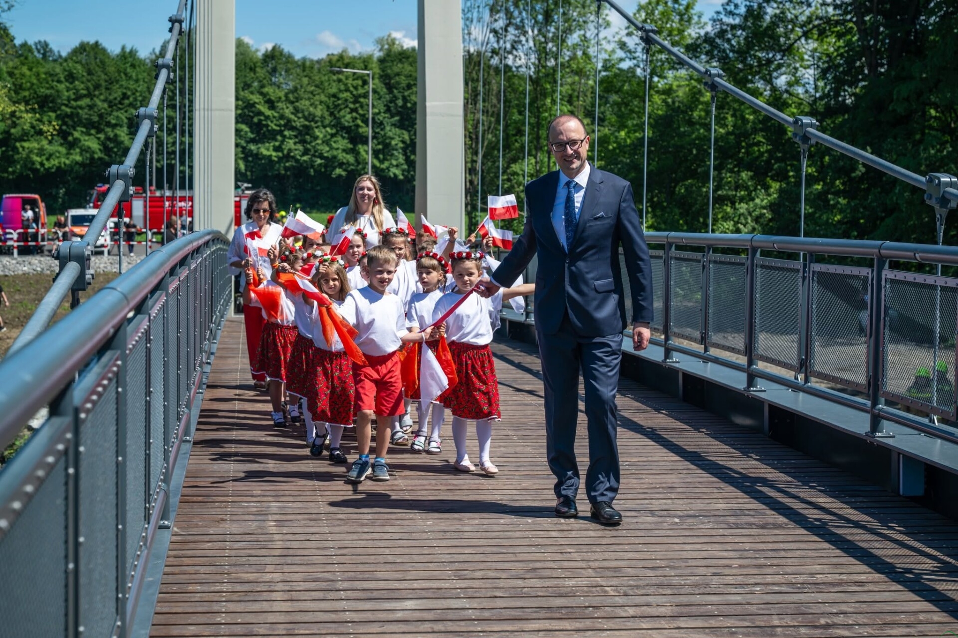 Po 70 latach ponownie połączyli brzegi Olzy. Otwarto kładkę Pogwizdów–Łąki