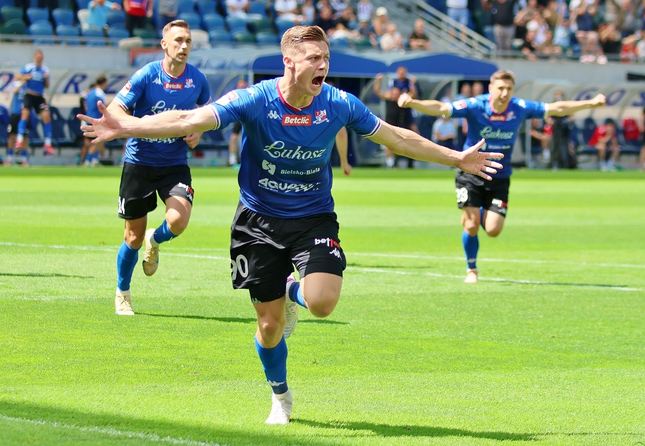 Podbeskidzie w pierwszej lidze! Sandecja pokonana 3:1
