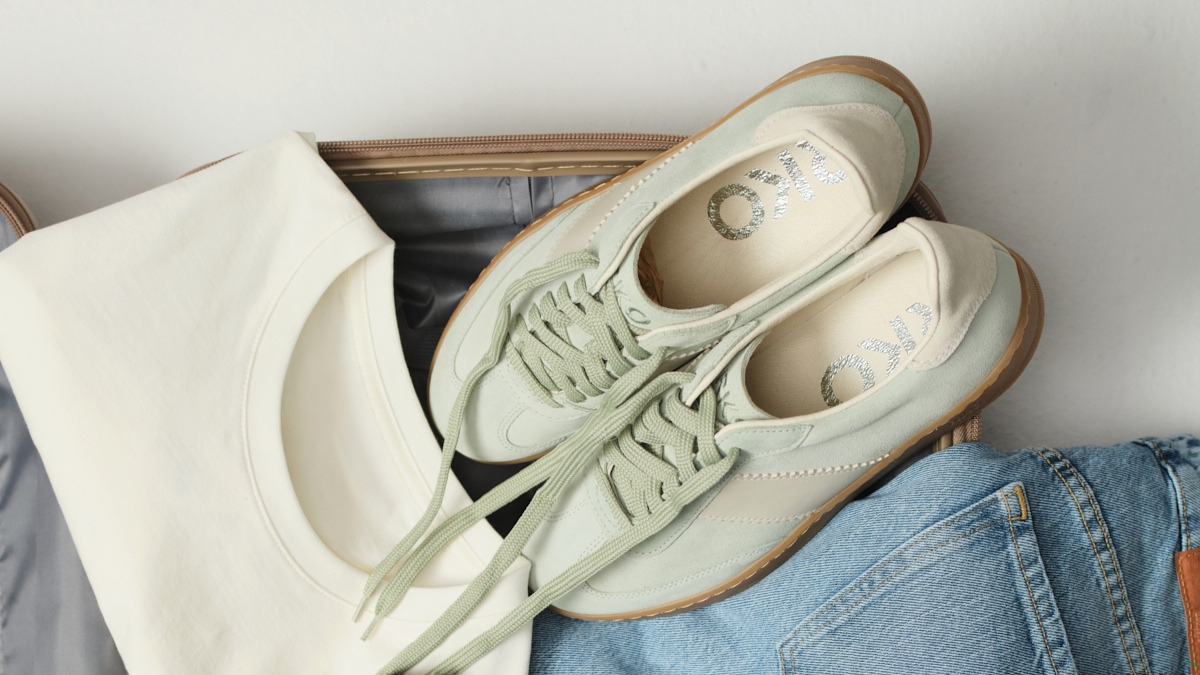 Sneakersy damskie – modne i wygodne buty do codziennych stylizacji