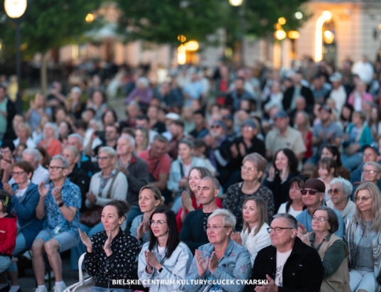 Folk i orkiestra stworzyły magię. Publiczność nie kryła zachwytu | ZDJĘCIA