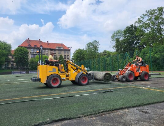 Orlik w Bielsku-Białej przechodzi metamorfozę | ZDJĘCIA