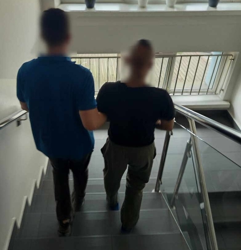 Jechał mocno wstawiony i z zakazem