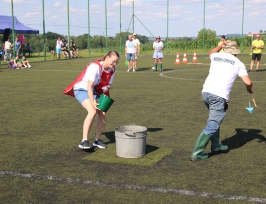 Międzyświeć zdobył „Złotego Gumioka”. Za nami Spartakiada Sołectw Gminy Skoczów | ZDJĘCIA
