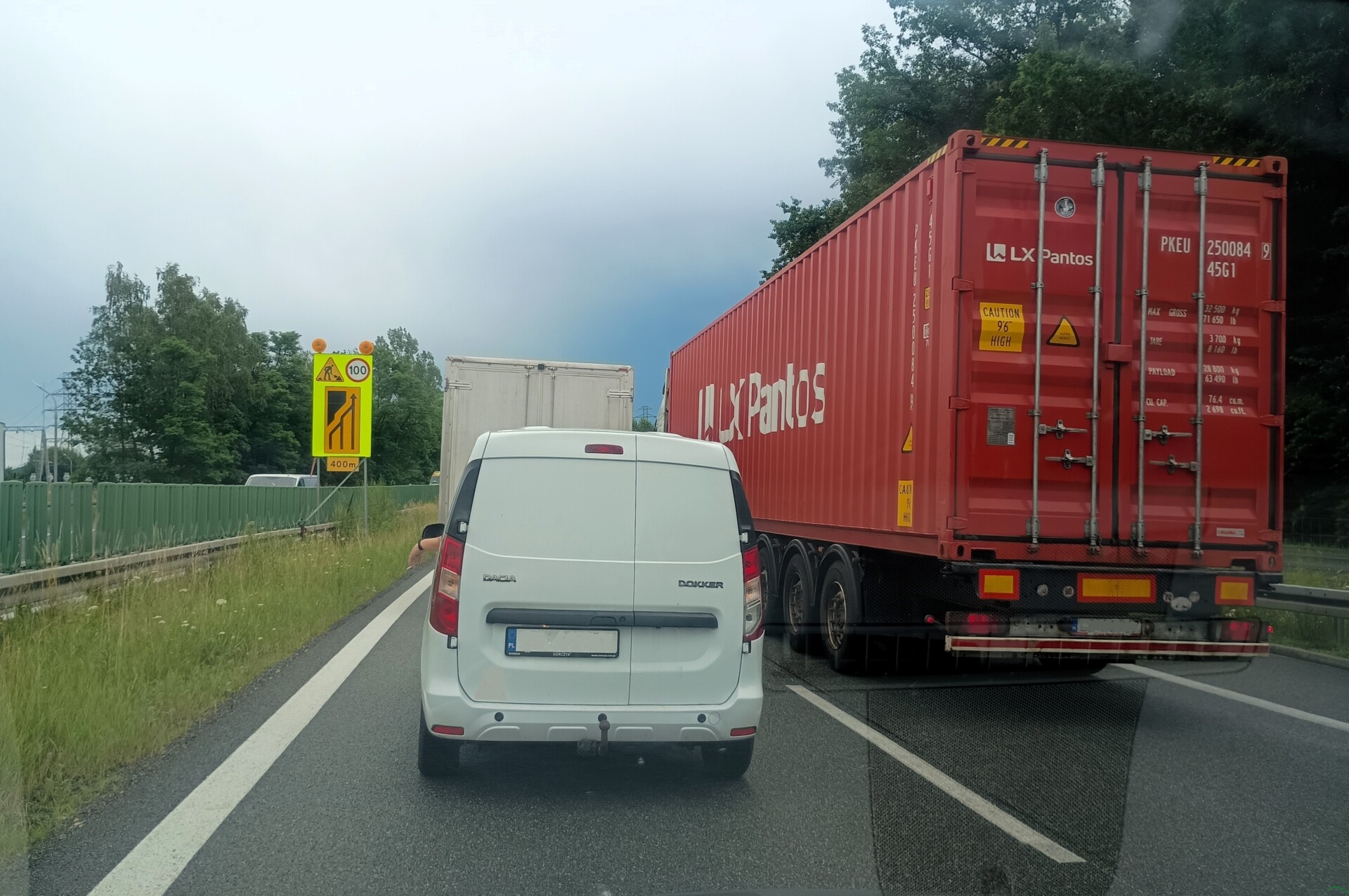 Remont S52 między Pogórzem a Grodźcem. Utrudnienia potrwają do połowy sierpnia