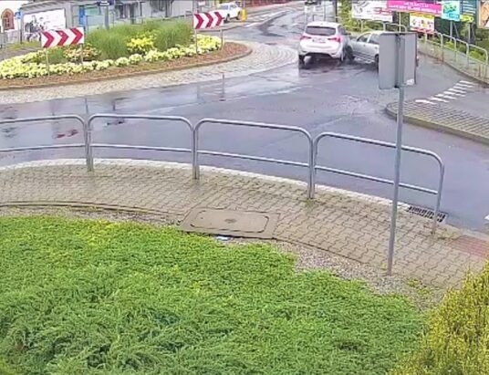 Jeździ jak baran, ucieka jak tchórz. Lepiej, by sam się zgłosił | WIDEO
