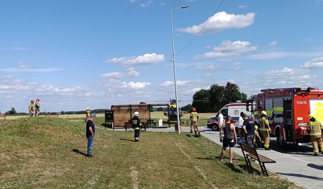 Groźny wypadek rowerzysty. 15-latek nie miał kasku