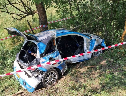 Poważny wypadek podczas rajdu Małopolski. Lądował śmigłowiec LPR