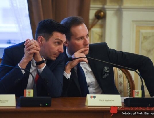 O posadzie dowiedział się „pocztą pantoflową”
