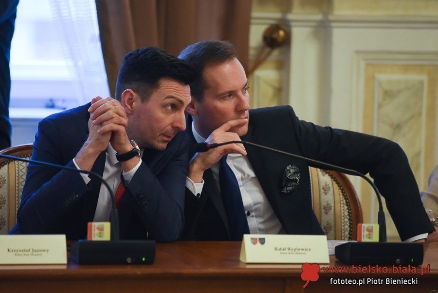 O posadzie dowiedział się „pocztą pantoflową”