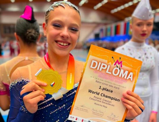 Trzy razy złoto! Maja Wysocka z Cieszyńskich Gwiazdeczek podbiła światowe mistrzostwa
