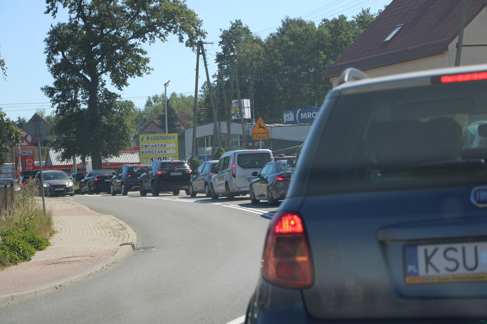 Ciężkie czasy dla kierowców w Stryszawie – ZDJĘCIA