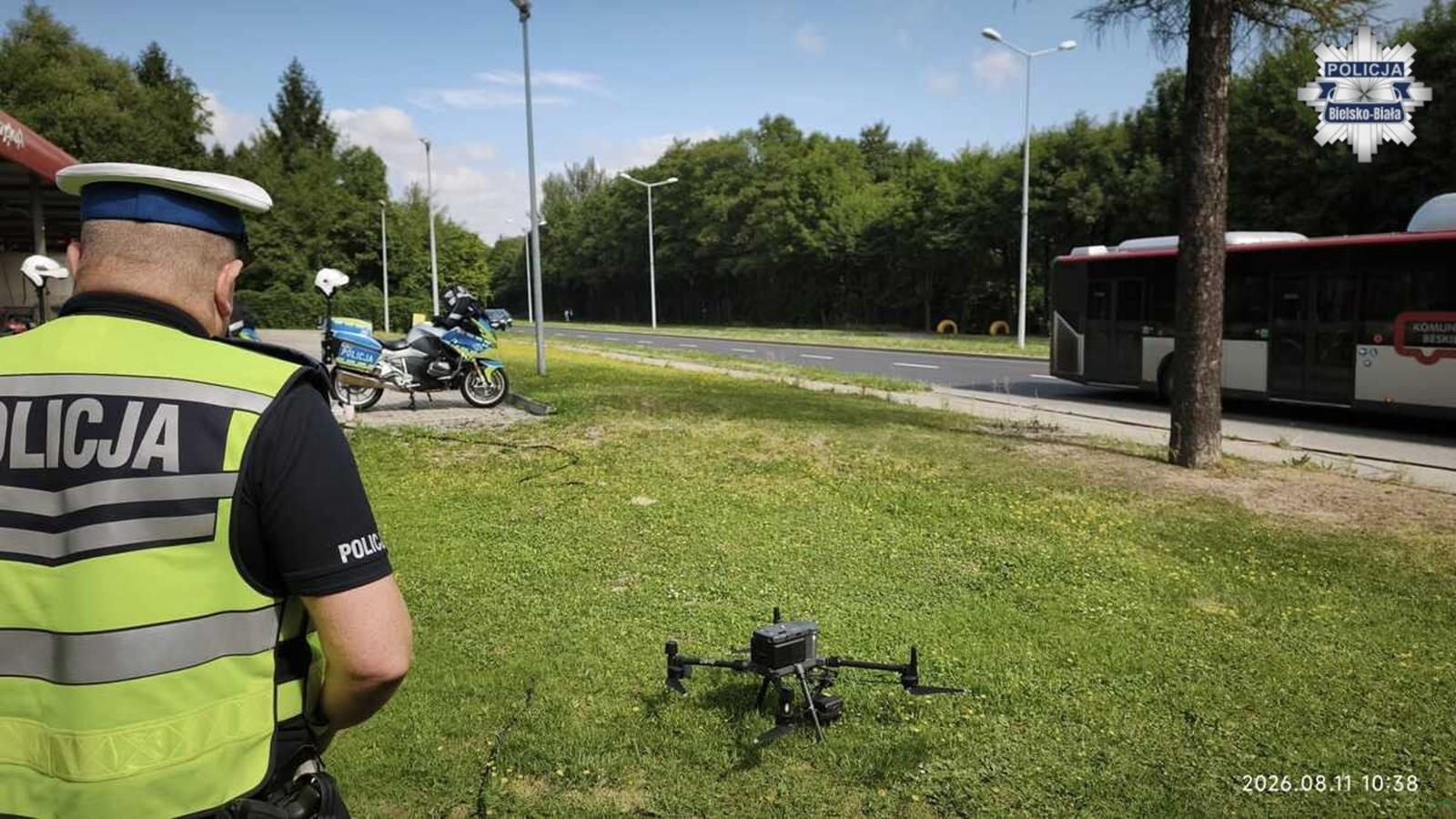 Co robił policyjny dron nad Bielskiem-Białą? – WIDEO