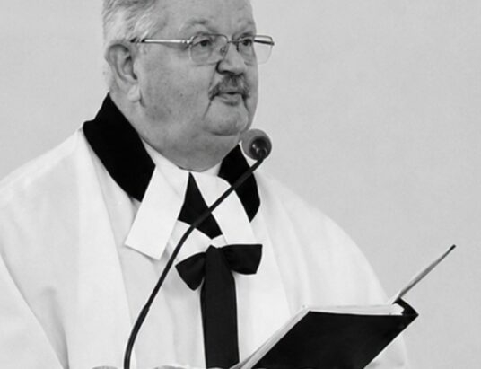 Zmarł ks. Tadeusz Byrt. Przez lata był proboszczem parafii w Wiśle-Głębcach