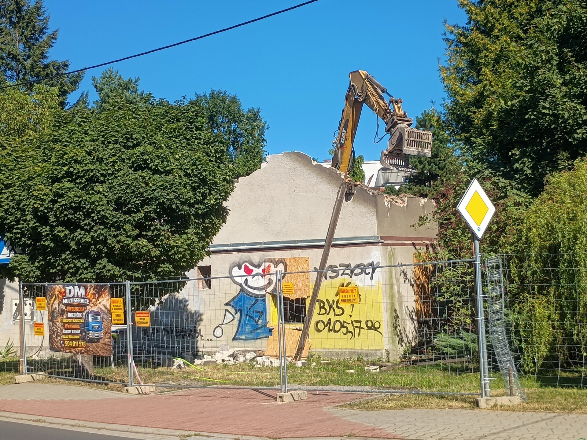 „Syberia” przeszła do historii. Budynek na skoczowskim Górnym Borze rozebrany