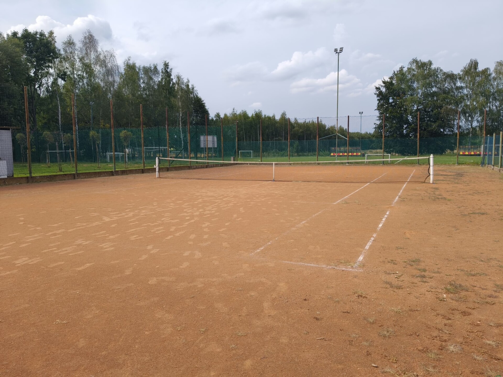 Kort tenisowy w Kaniowie zostanie odbudowany. Jest rządowe dofinansowanie