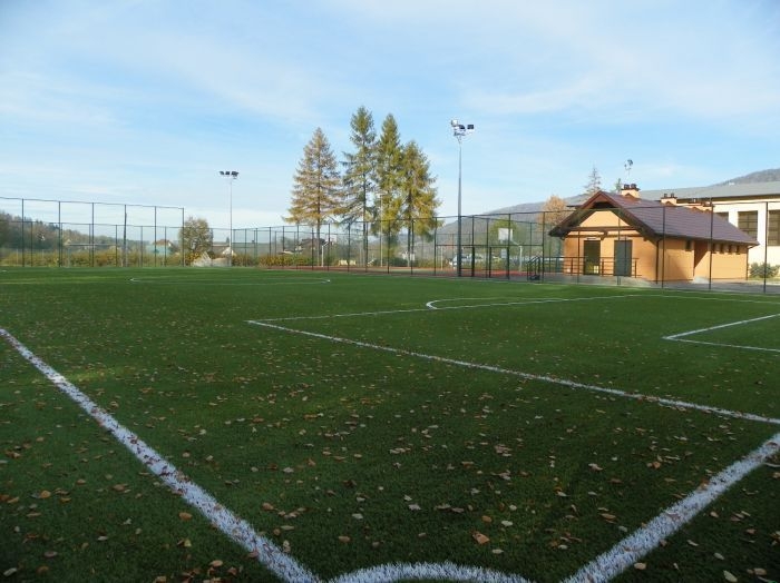 Nowe boisko zamiast wykupu starego? Brenna ma plan