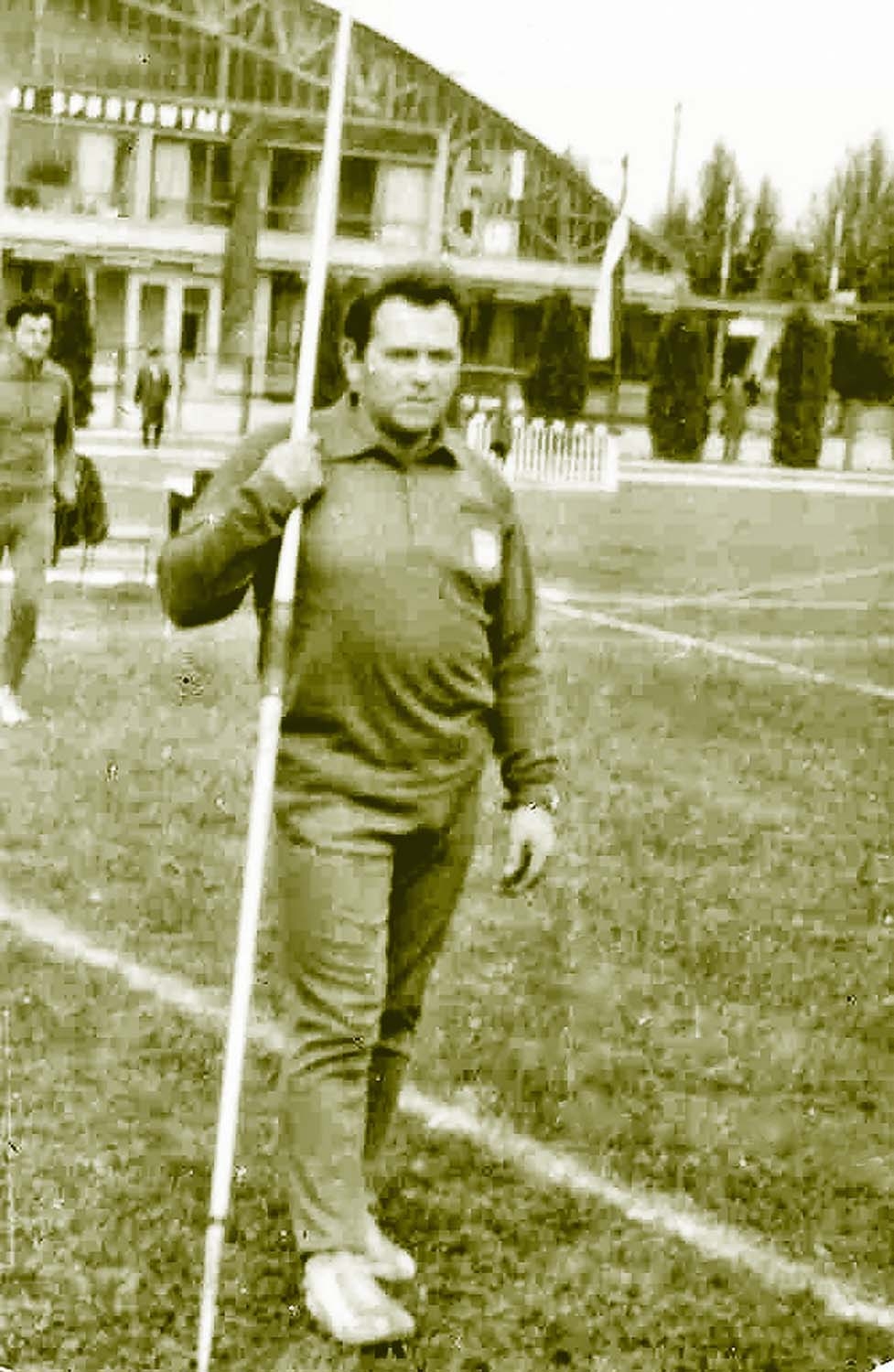 Korty, rakiety i „ciepanie” kijem. Sportowy Cieszyn sprzed lat