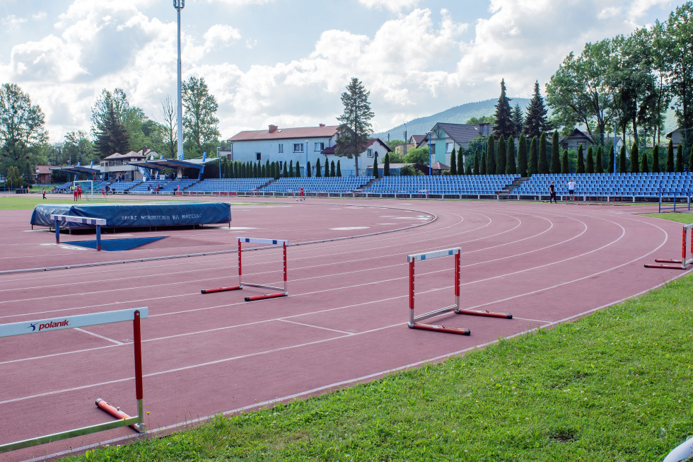 Zachęta do uprawiania lekkoatletyki. Otwarty trening w formie zabawy