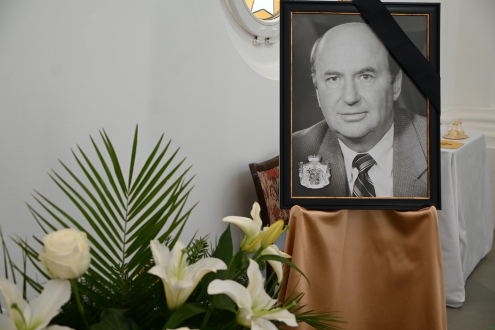 “Witaj w domu”. Bielski książę spoczął w kaplicy zamkowej