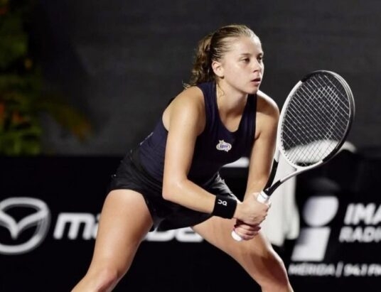 Maja Chwalińska odpada po raz drugi. Porażka w II rundzie debla w US Open