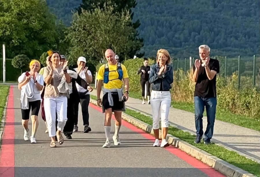 Przebiegł 126 kilometrów w 24 godziny. Bielszczanin pobiegł dla hospicjum