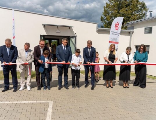 Otwarcie nowej sali gimnastycznej w Barwałdzie Średnim