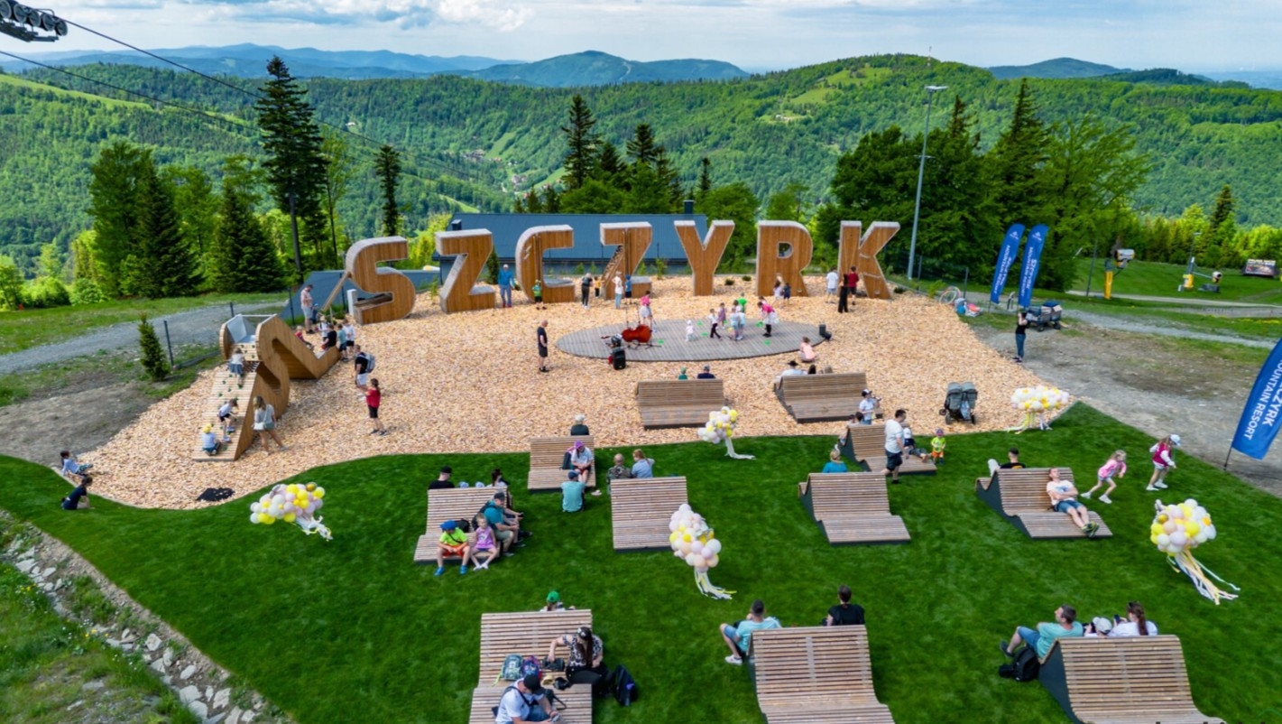 Karpackie korzenie a współczesny sukces. Jak historia Szczyrkowian kształtuje nowoczesny biznes i karierę w sercu Beskidów
