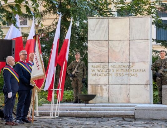 Cieszyn pamiętał. Hołd ofiarom wojny | ZDJĘCIA